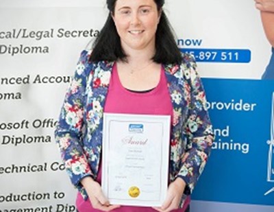 Lisa Legal Secretary Award Student